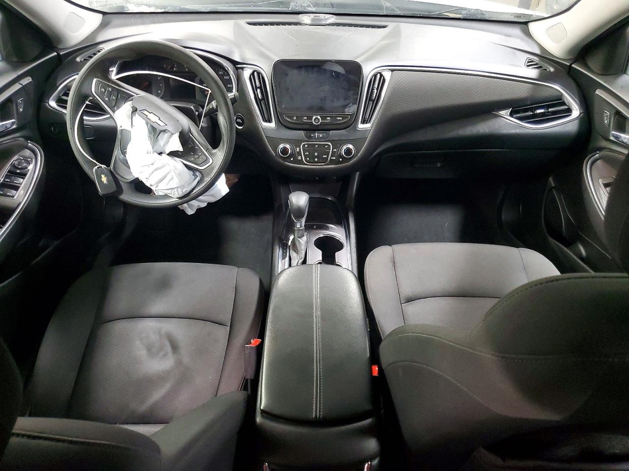 2021 CHEVROLET MALIBU LT photo 22