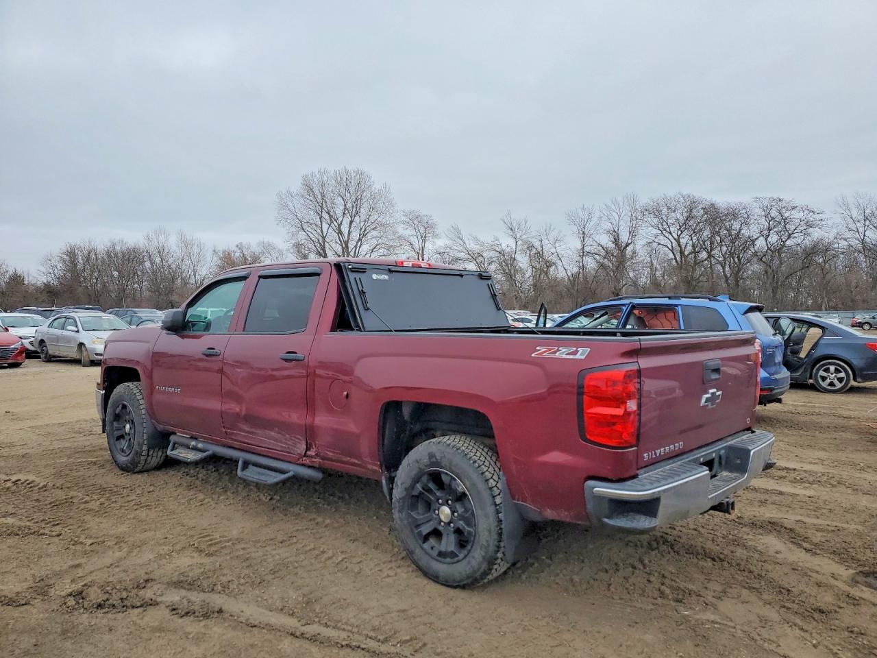 2014 CHEVROLET SILVERADO K1500 LT photo 2