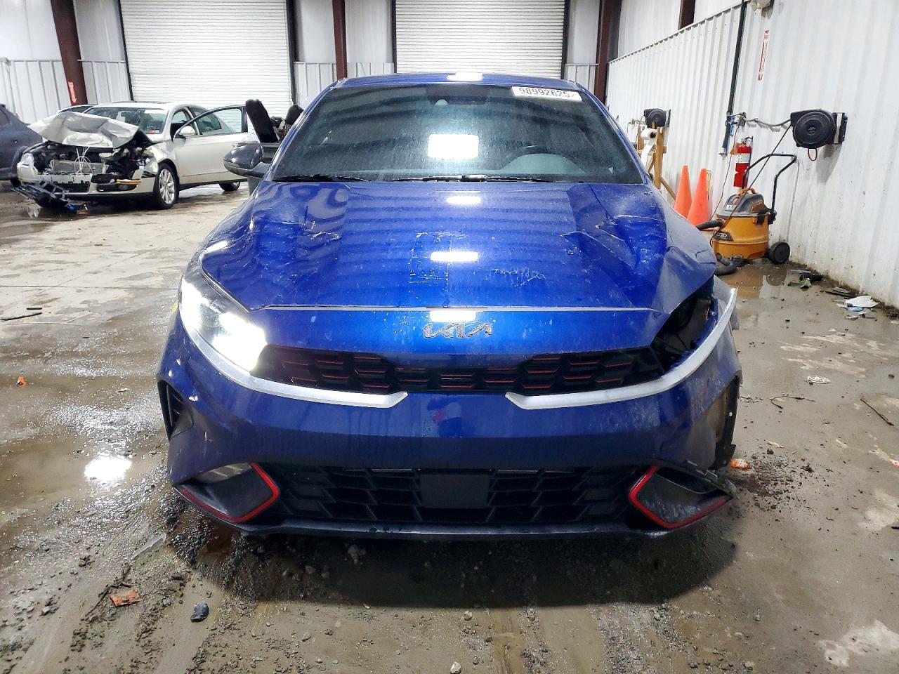 2024 KIA FORTE GT LINE photo 5
