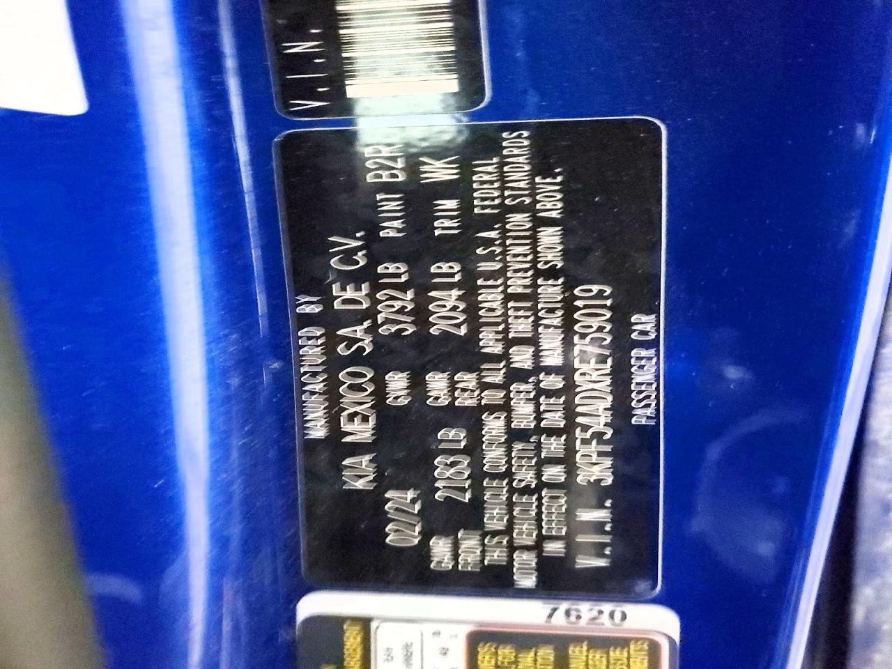 2024 KIA FORTE GT LINE photo 13