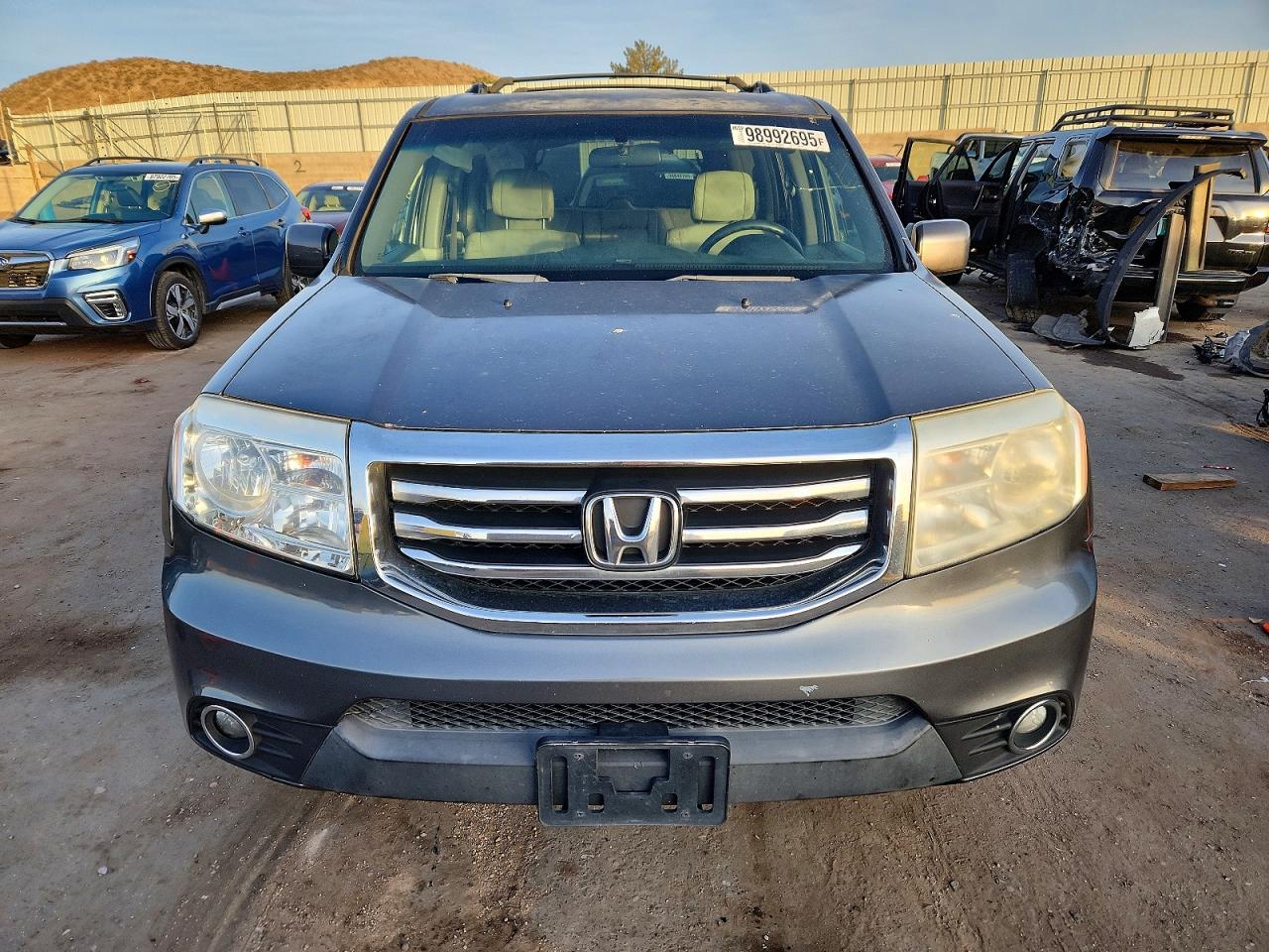 2012 HONDA PILOT EX photo 9