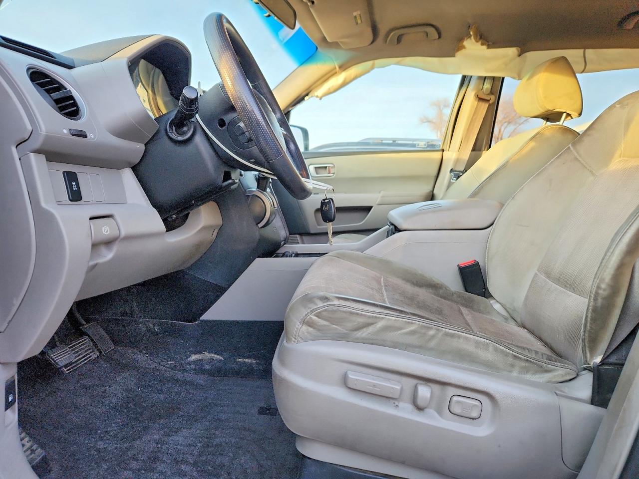 2012 HONDA PILOT EX photo 13