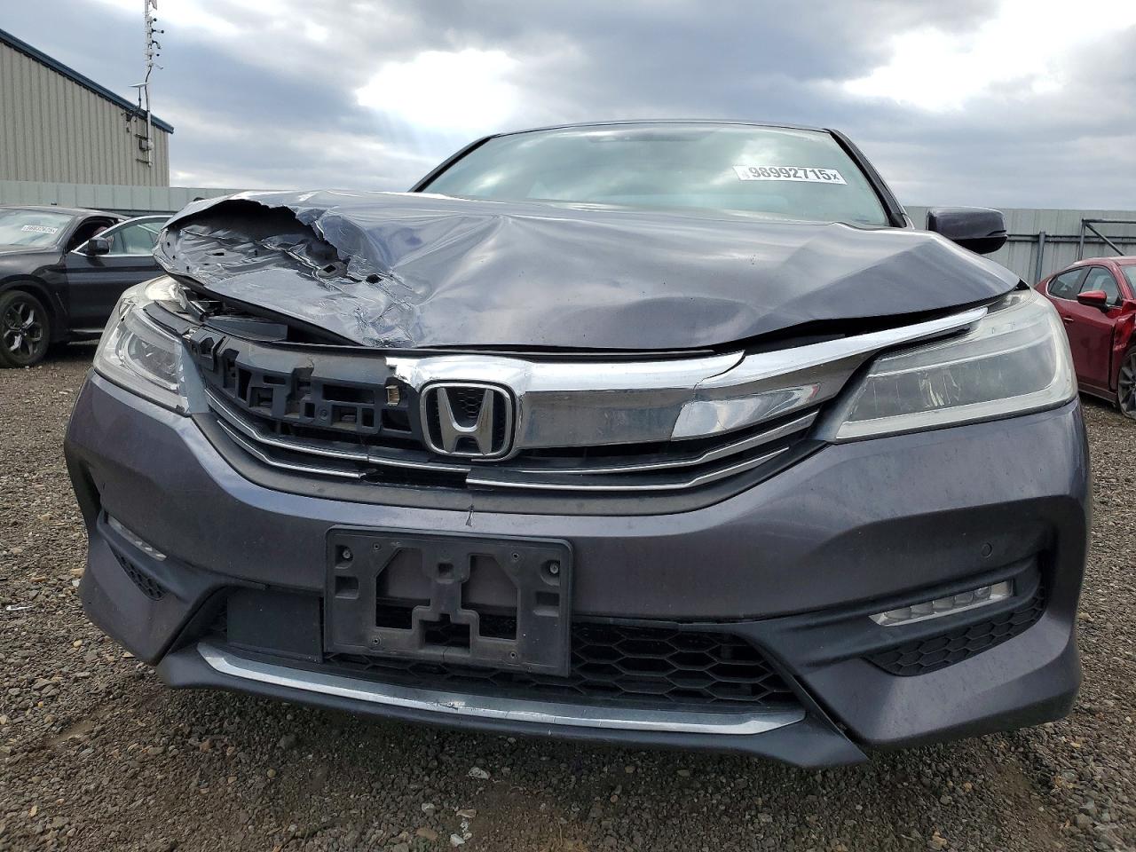 2016 HONDA ACCORD TOURING photo 5