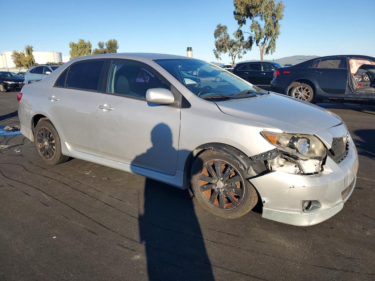 2010 TOYOTA COROLLA BASE photo 4
