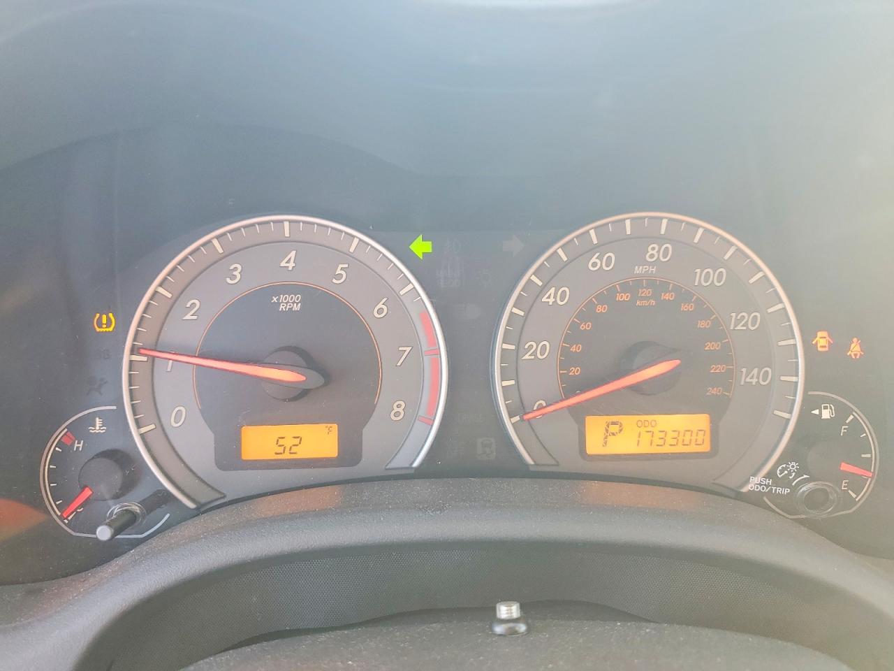 2010 TOYOTA COROLLA BASE photo 9