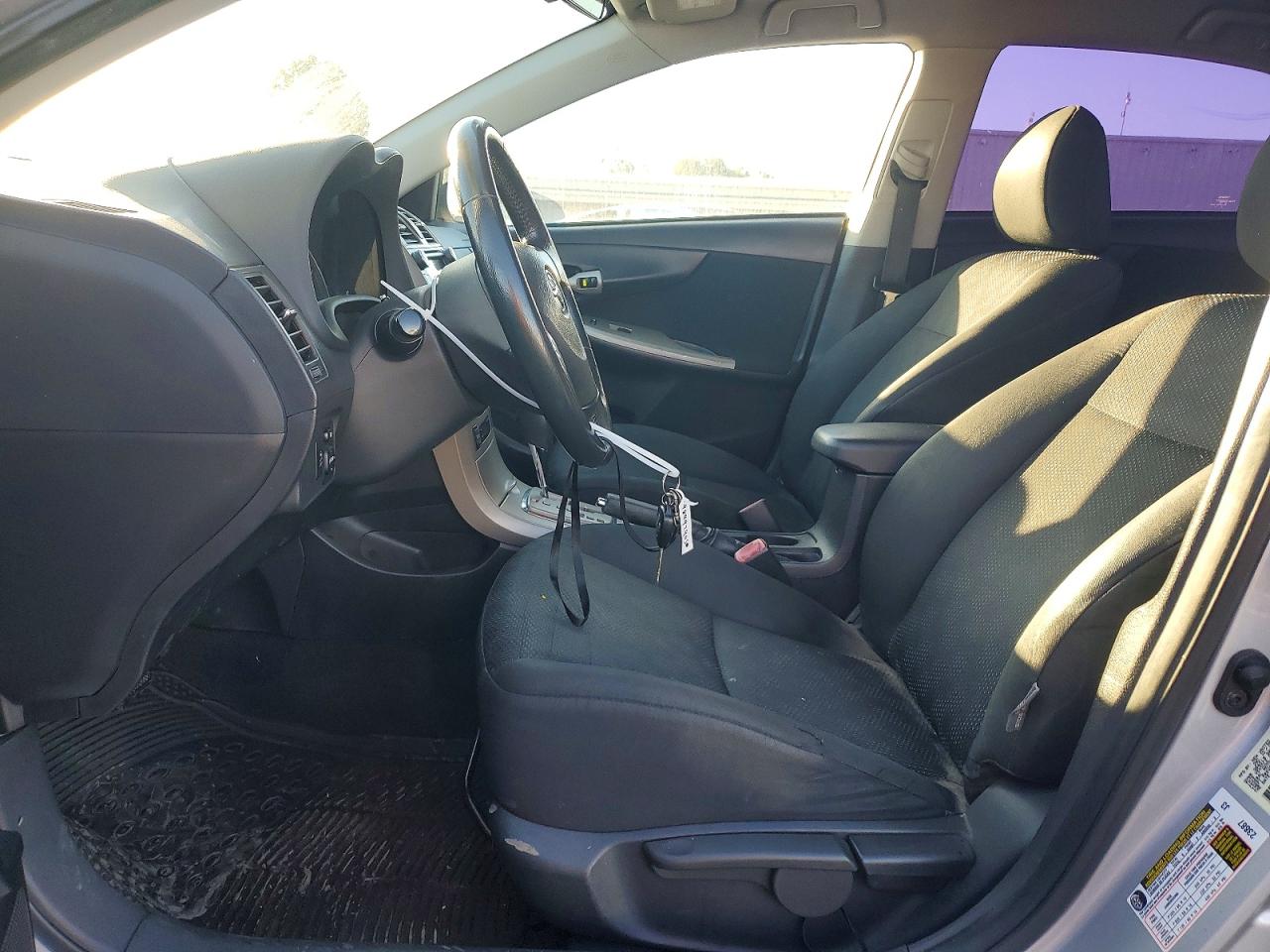 2010 TOYOTA COROLLA BASE photo 7