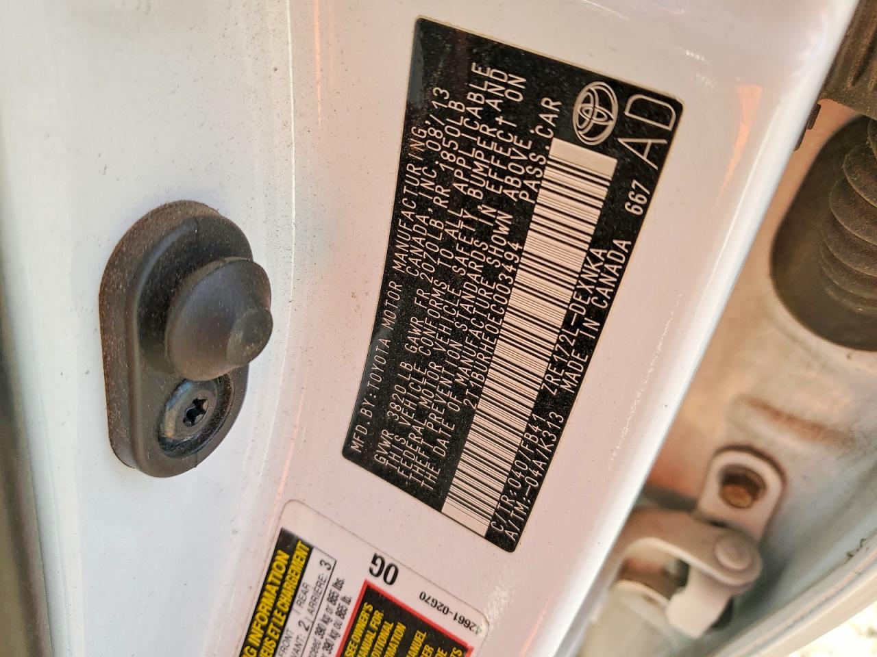 2014 TOYOTA COROLLA L photo 12