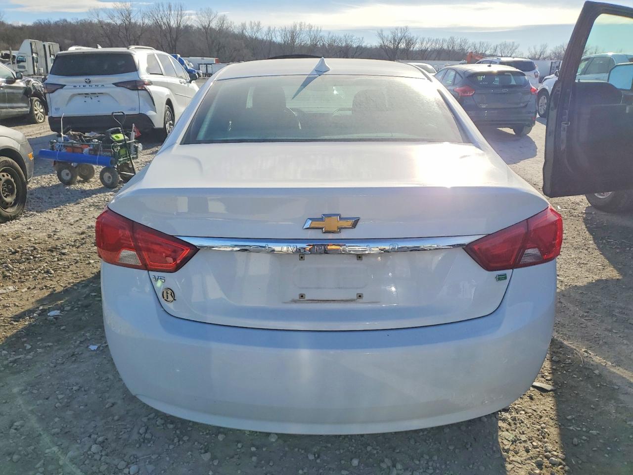2015 CHEVROLET IMPALA LS photo 6