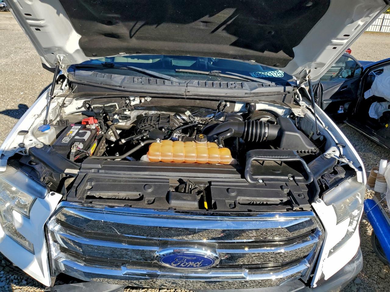 2015 FORD F150 photo 11
