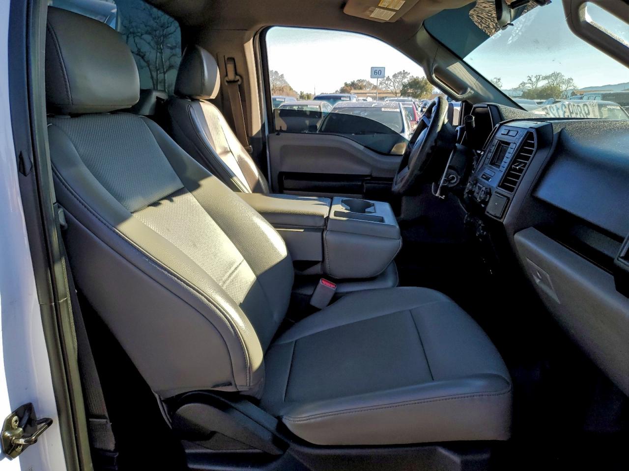 2015 FORD F150 photo 10