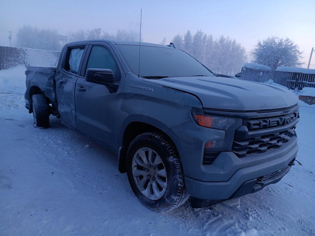 2025 CHEVROLET SILVERADO K1500 CUSTOM photo 4