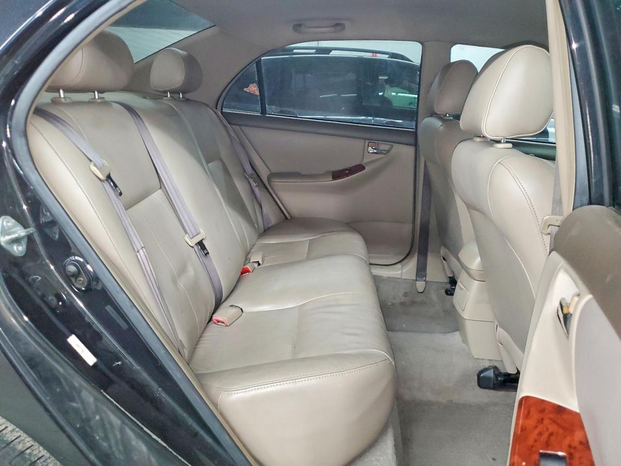 2004 TOYOTA COROLLA CE photo 10