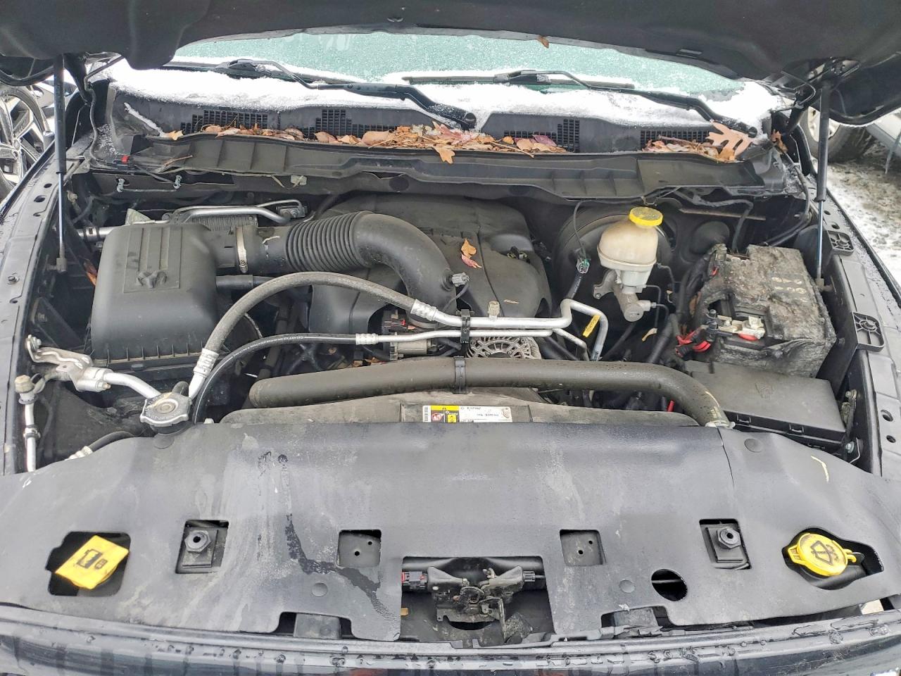 2017 RAM 1500 SPORT photo 11