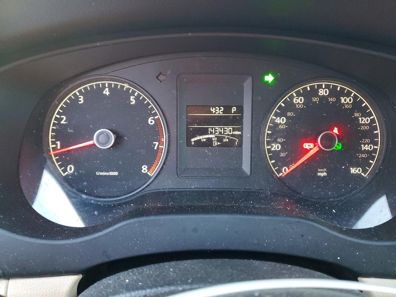 2011 VOLKSWAGEN JETTA SE photo 9