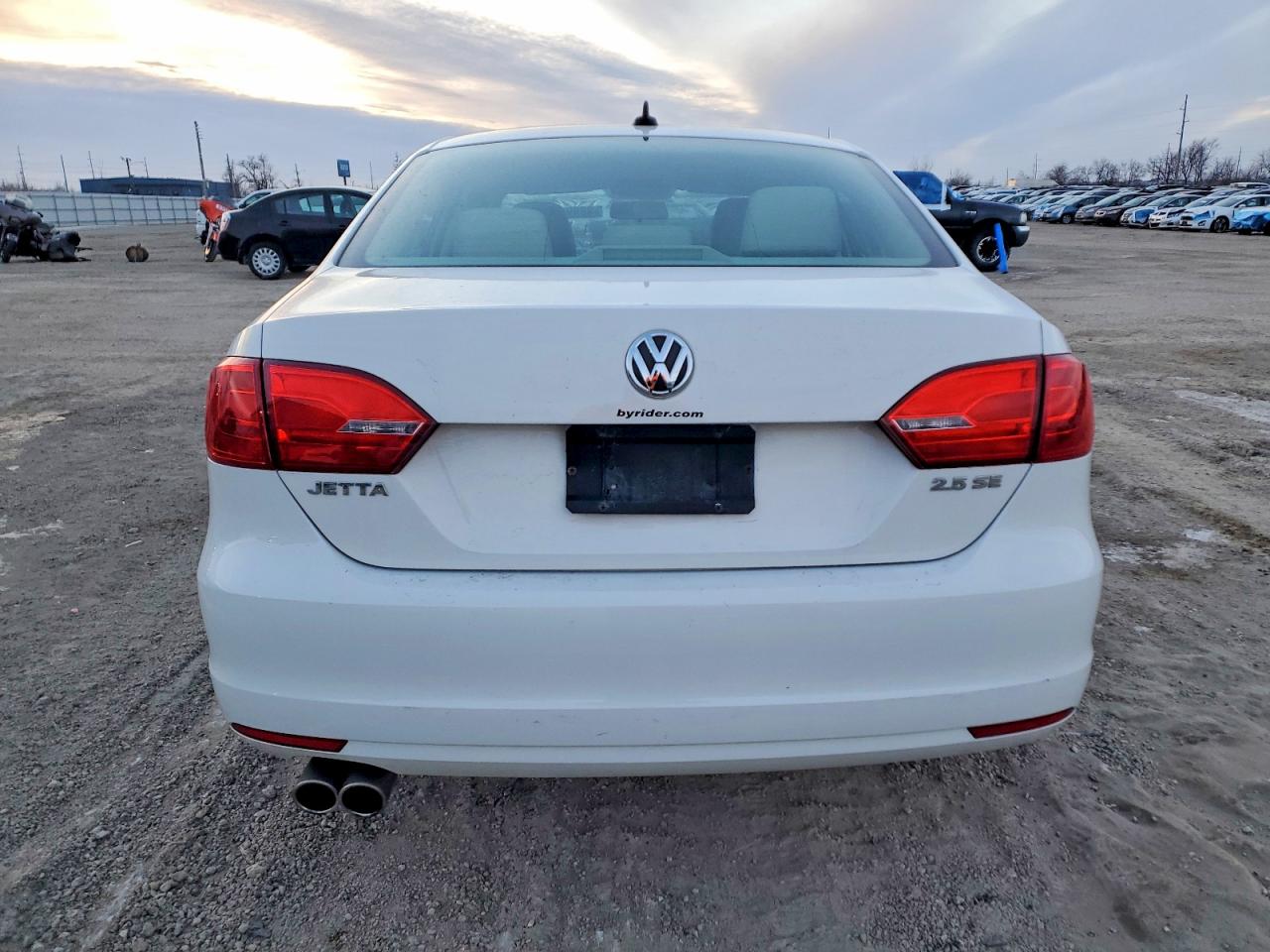 2011 VOLKSWAGEN JETTA SE photo 6