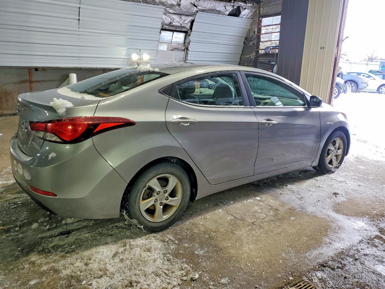 2014 HYUNDAI ELANTRA SE photo 3