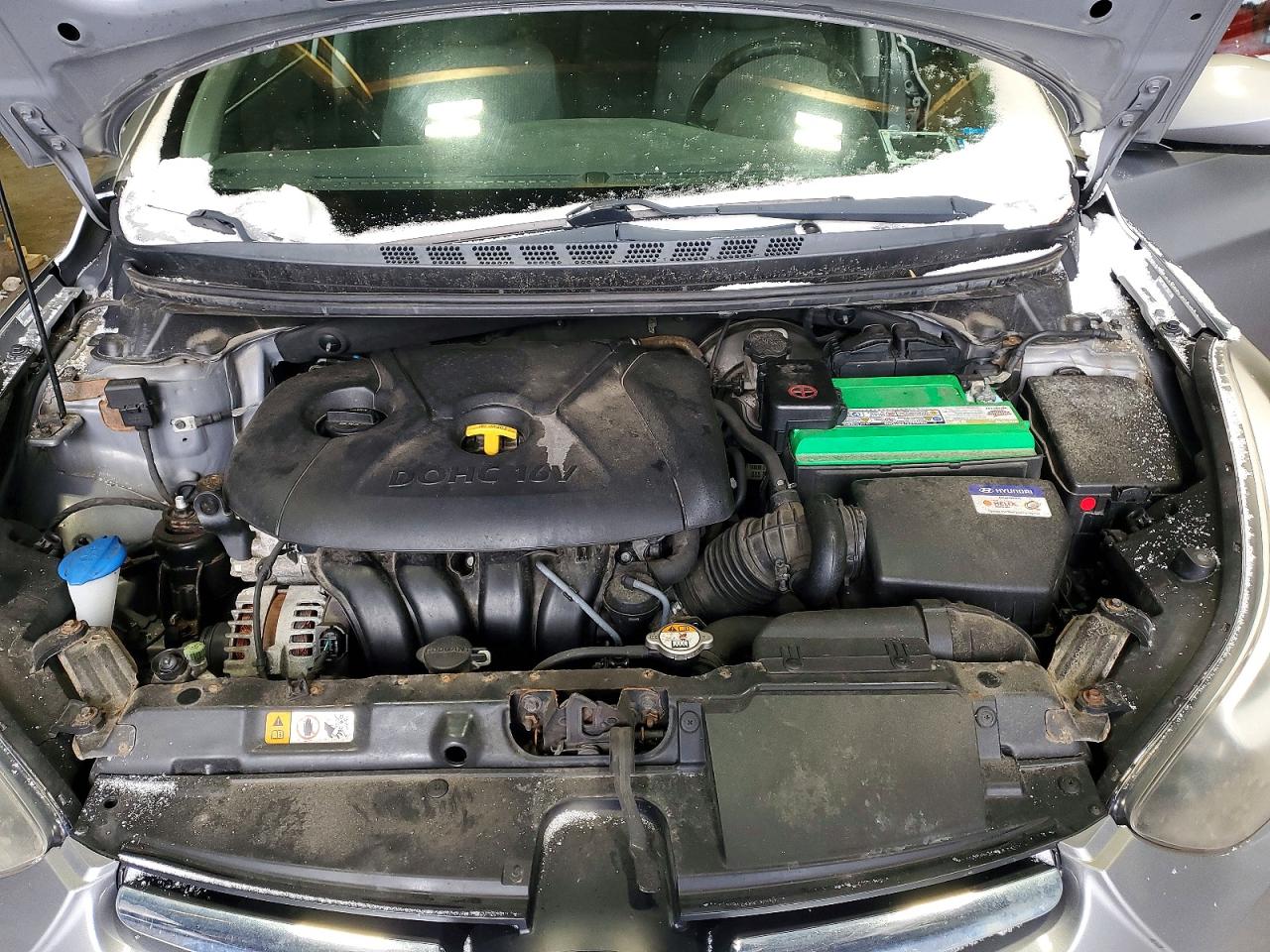 2014 HYUNDAI ELANTRA SE photo 11