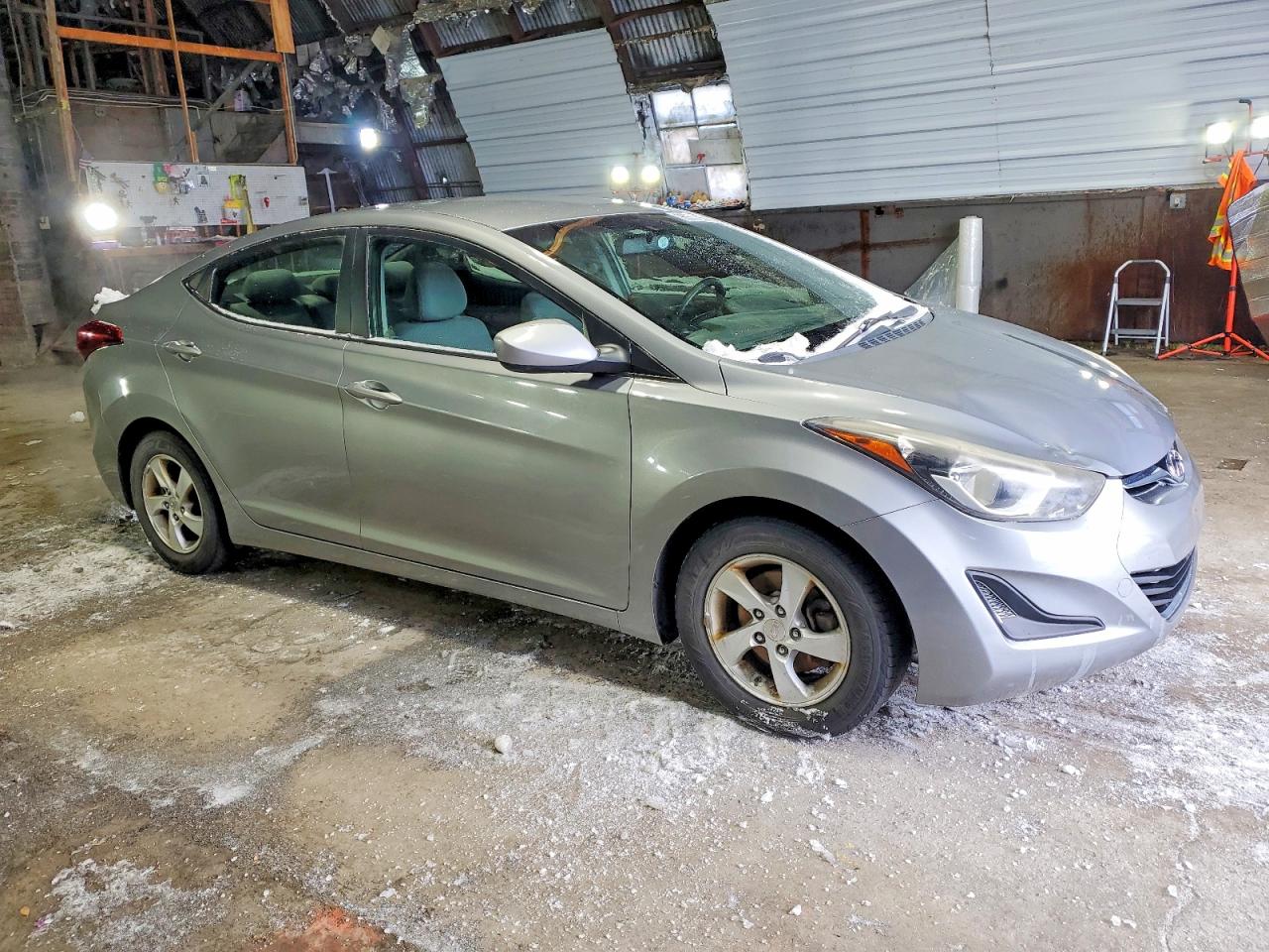 2014 HYUNDAI ELANTRA SE photo 4