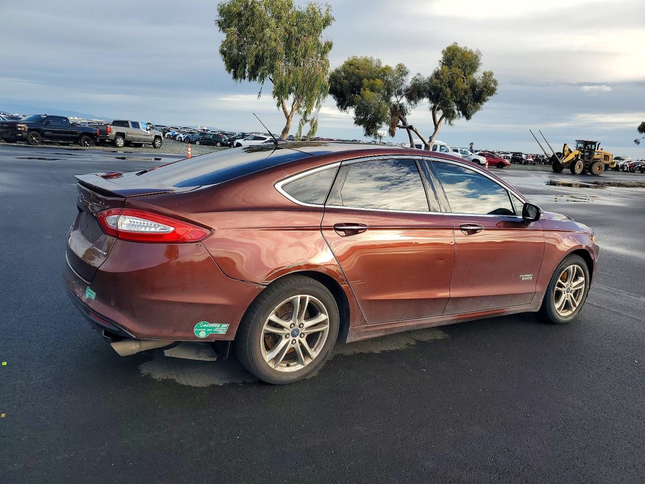 2015 FORD FUSION TITANIUM PHEV photo 3
