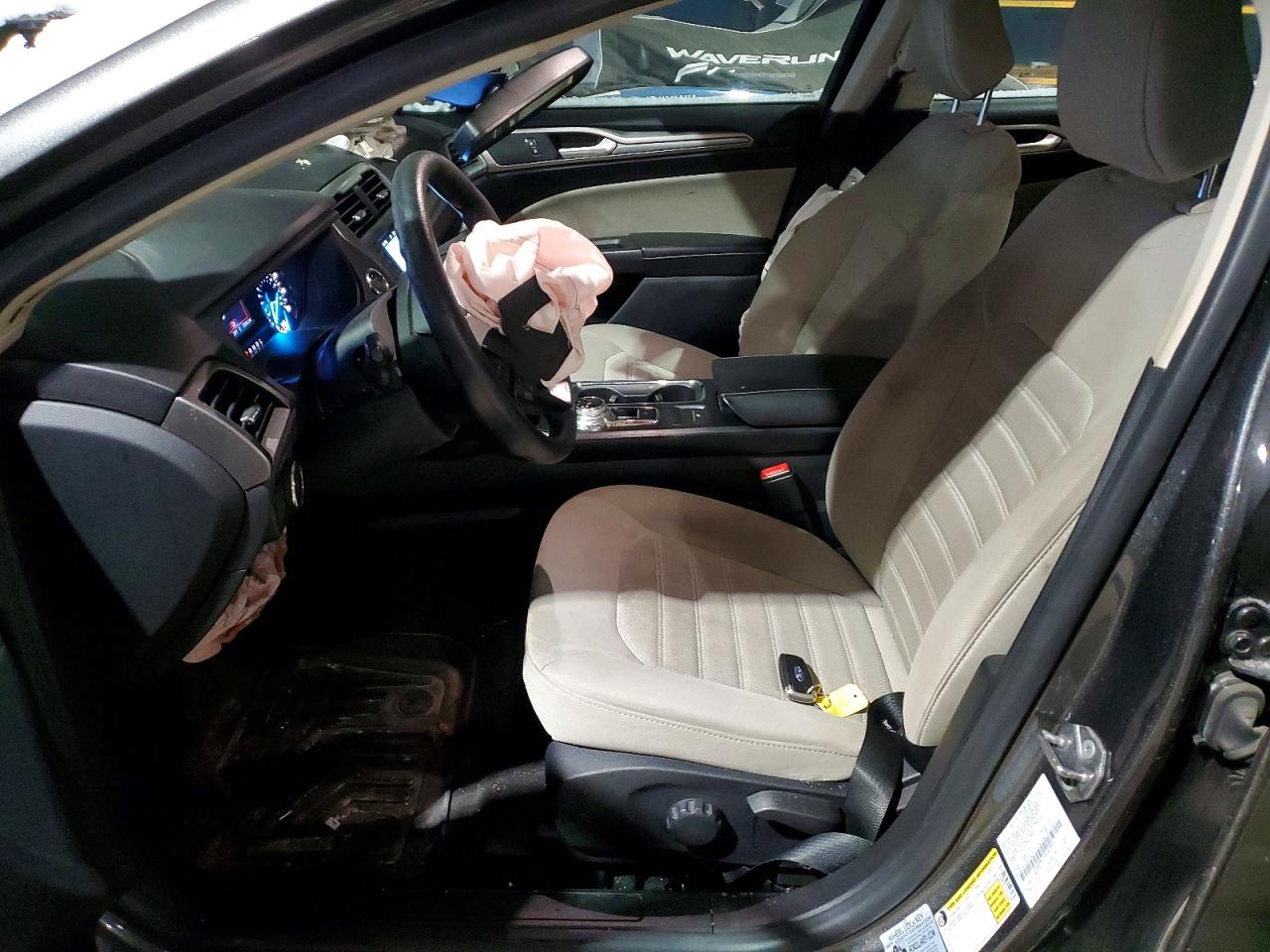2020 FORD FUSION S photo 7