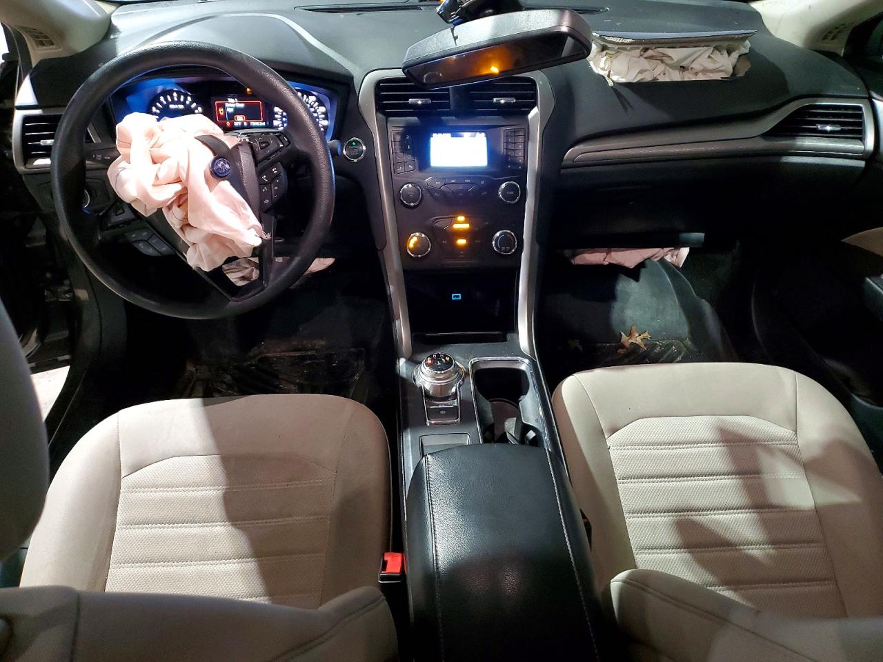 2020 FORD FUSION S photo 8