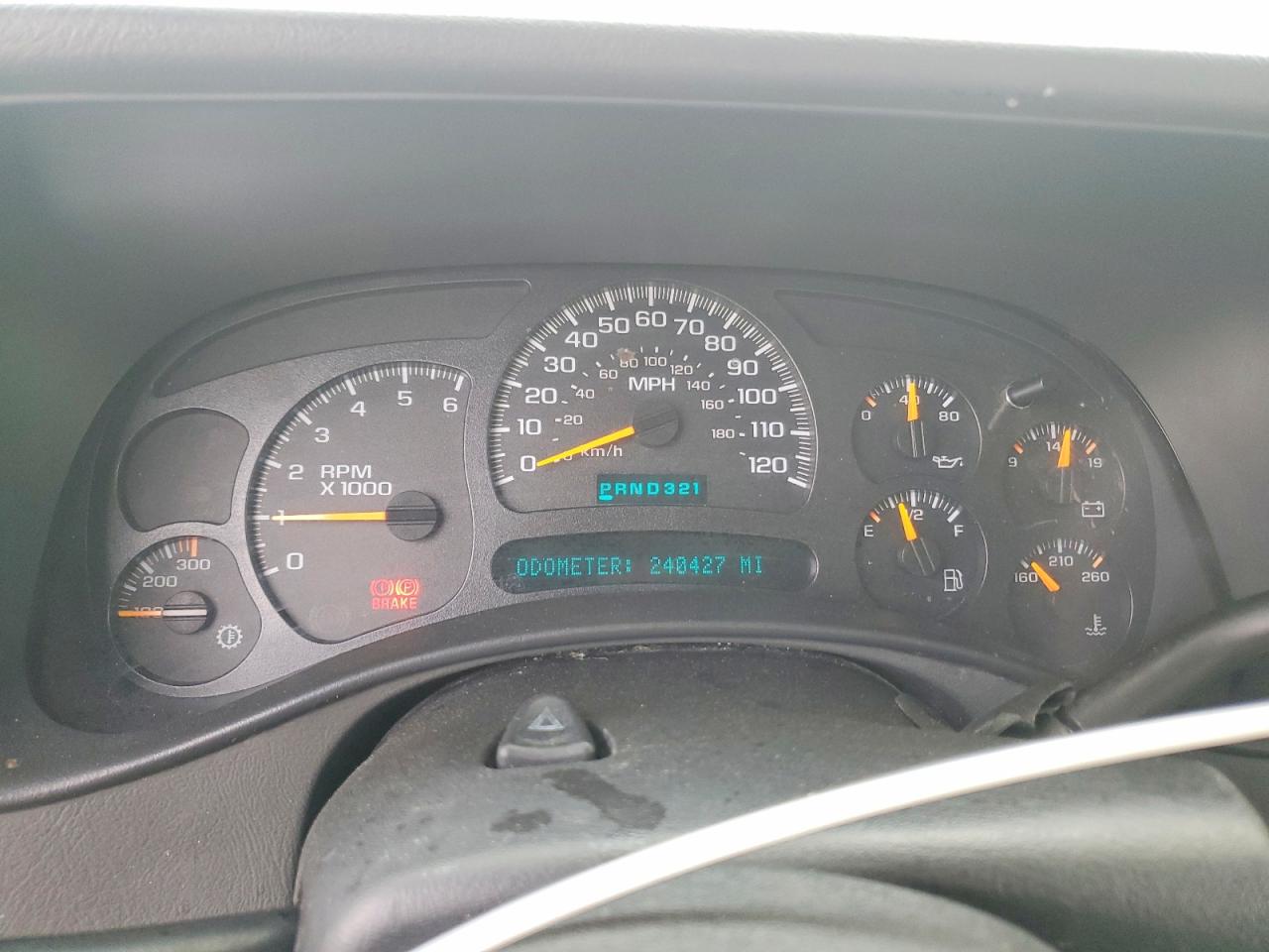2003 CHEVROLET SILVERADO C2500 HEAVY DUTY photo 9