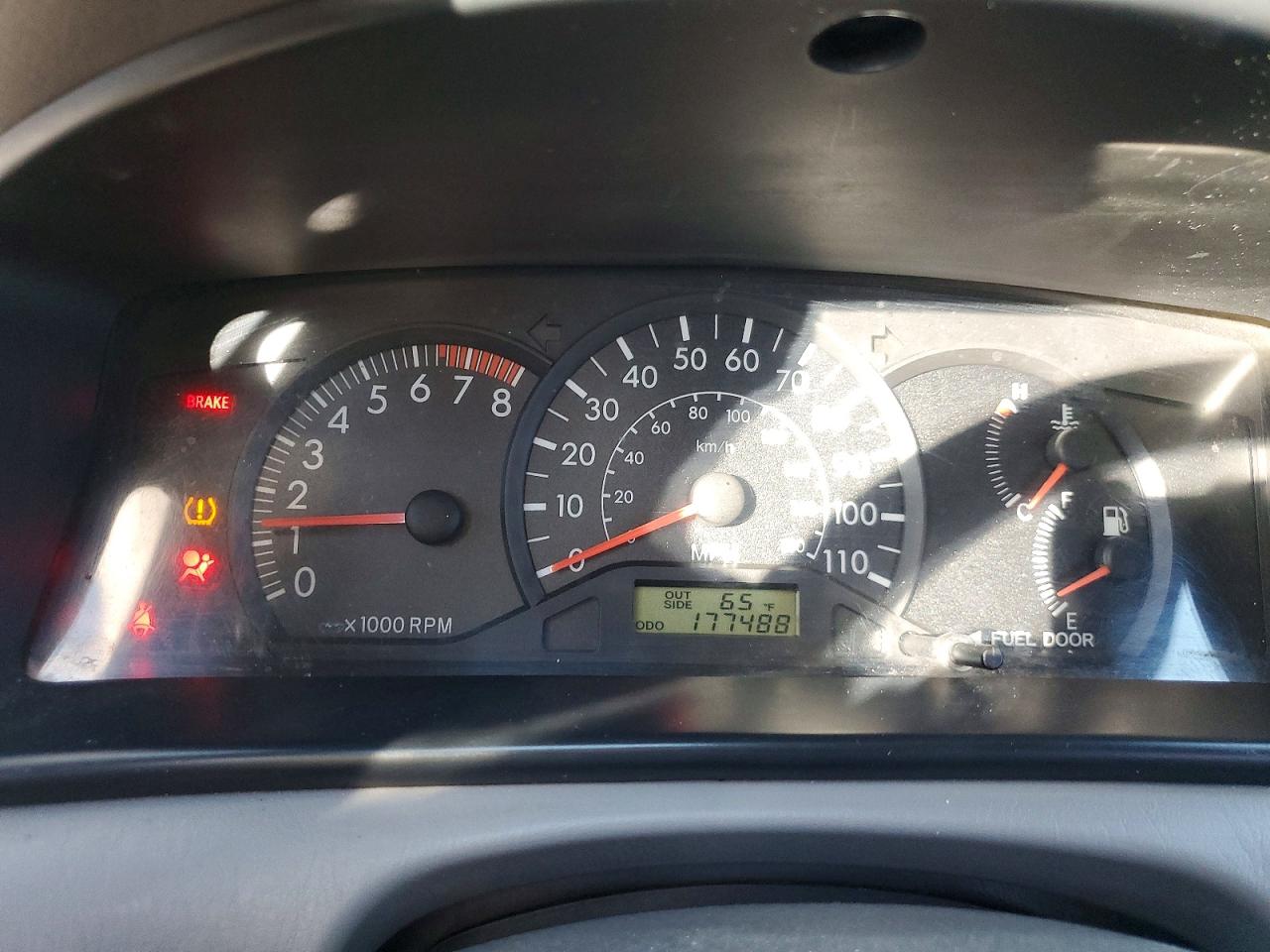 2008 TOYOTA COROLLA CE photo 9