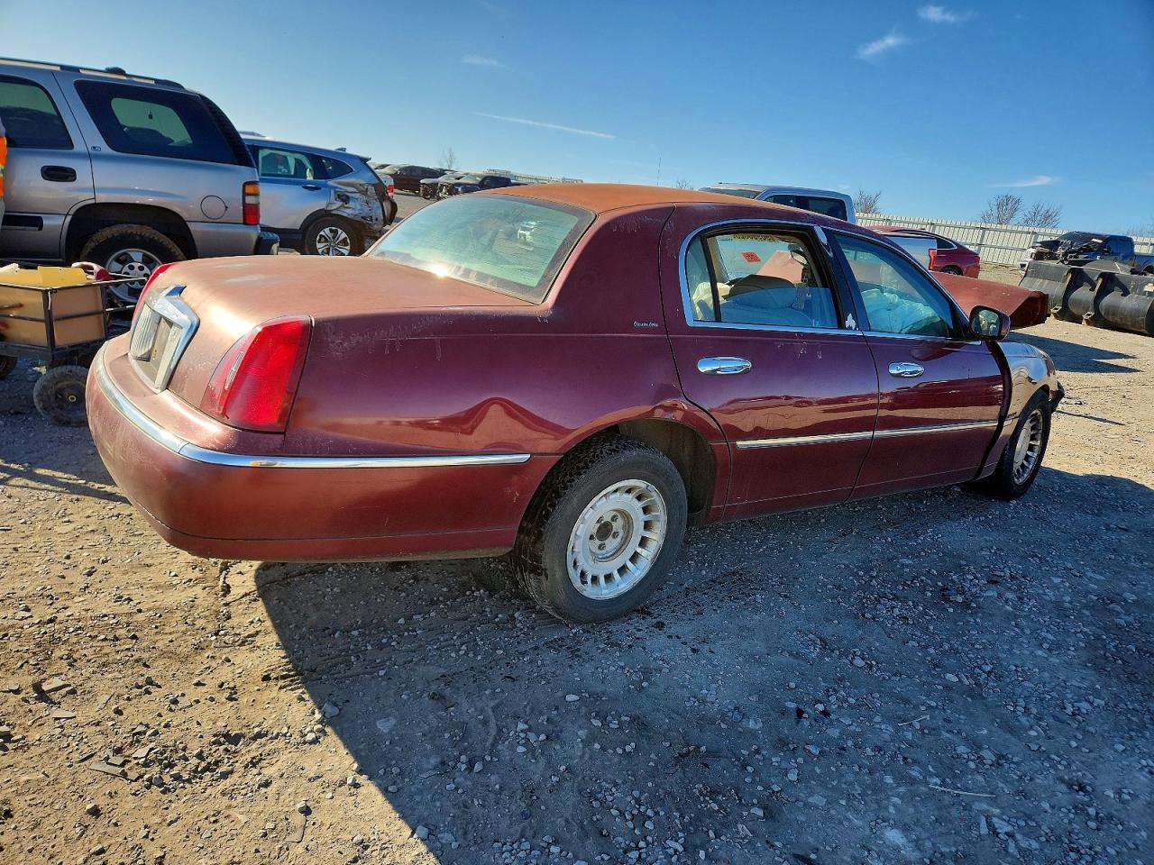 1998 LINCOLN TOWN CAR EXECUTIVE photo 3