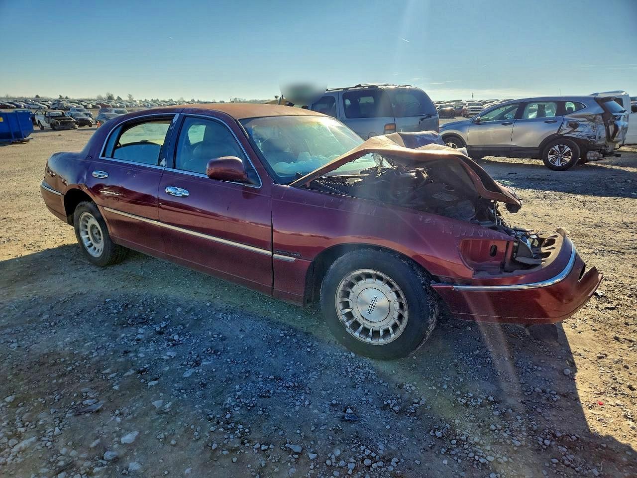 1998 LINCOLN TOWN CAR EXECUTIVE photo 4