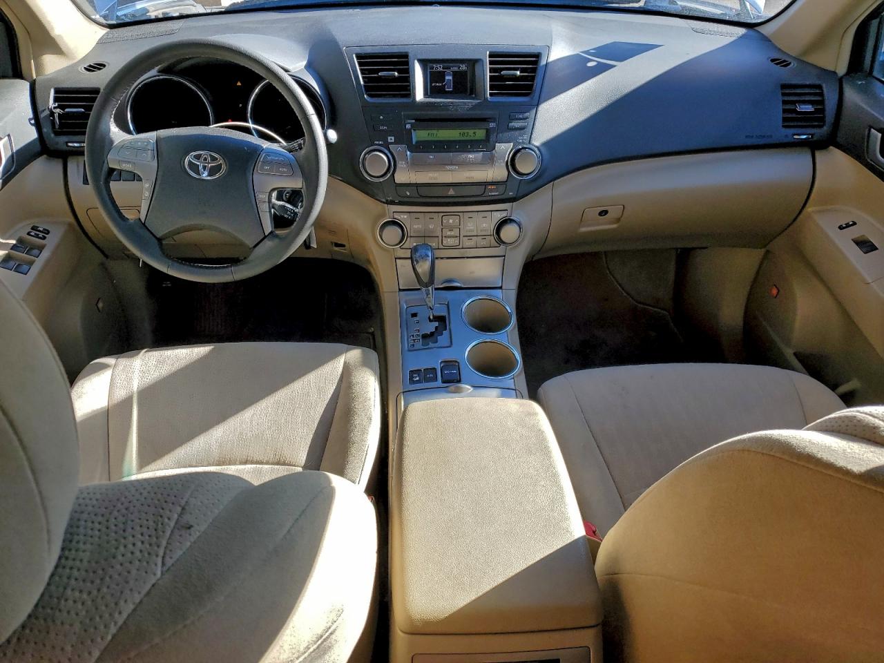2008 TOYOTA HIGHLANDER SPORT photo 8