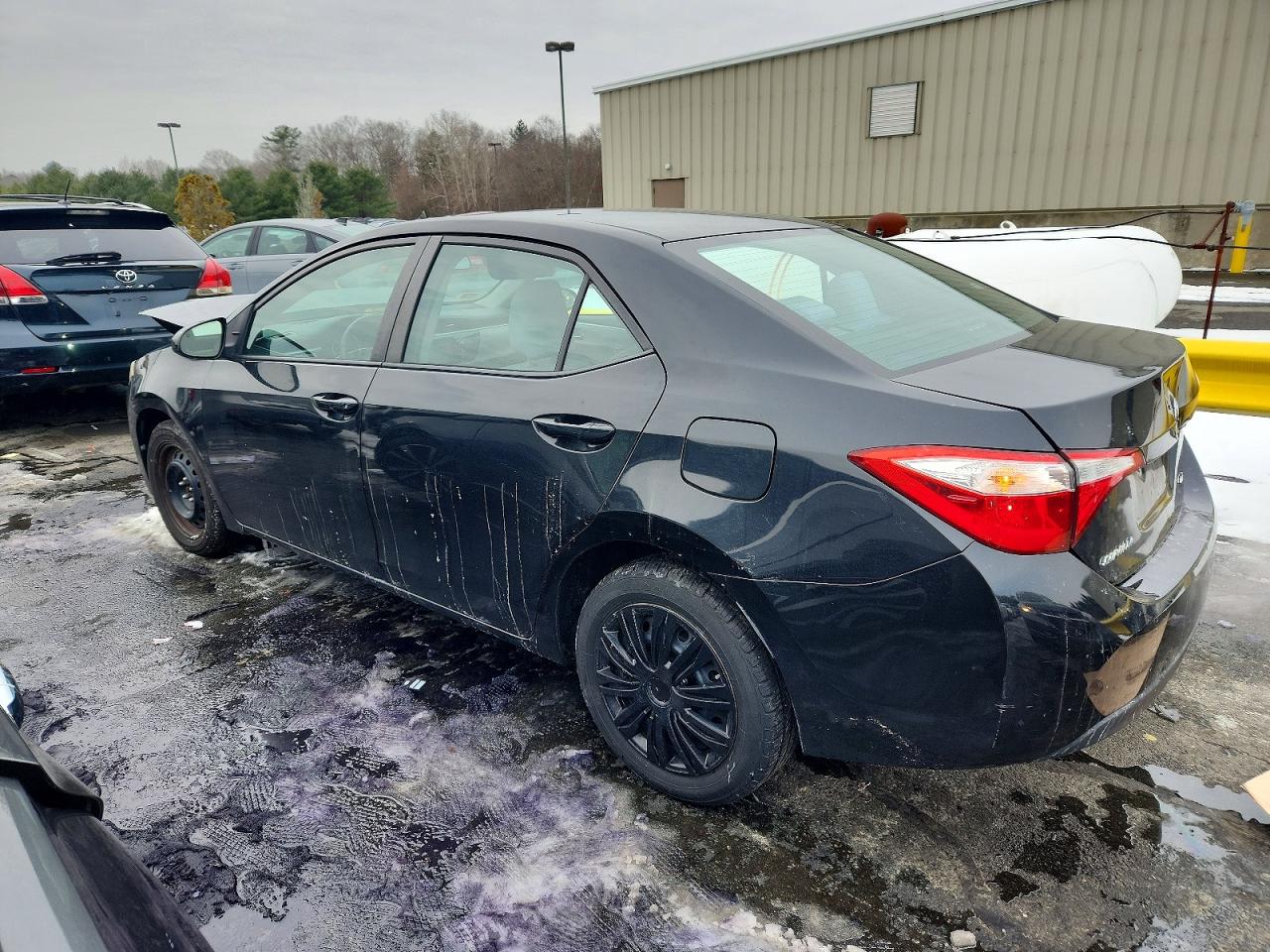 2015 TOYOTA COROLLA L photo 3
