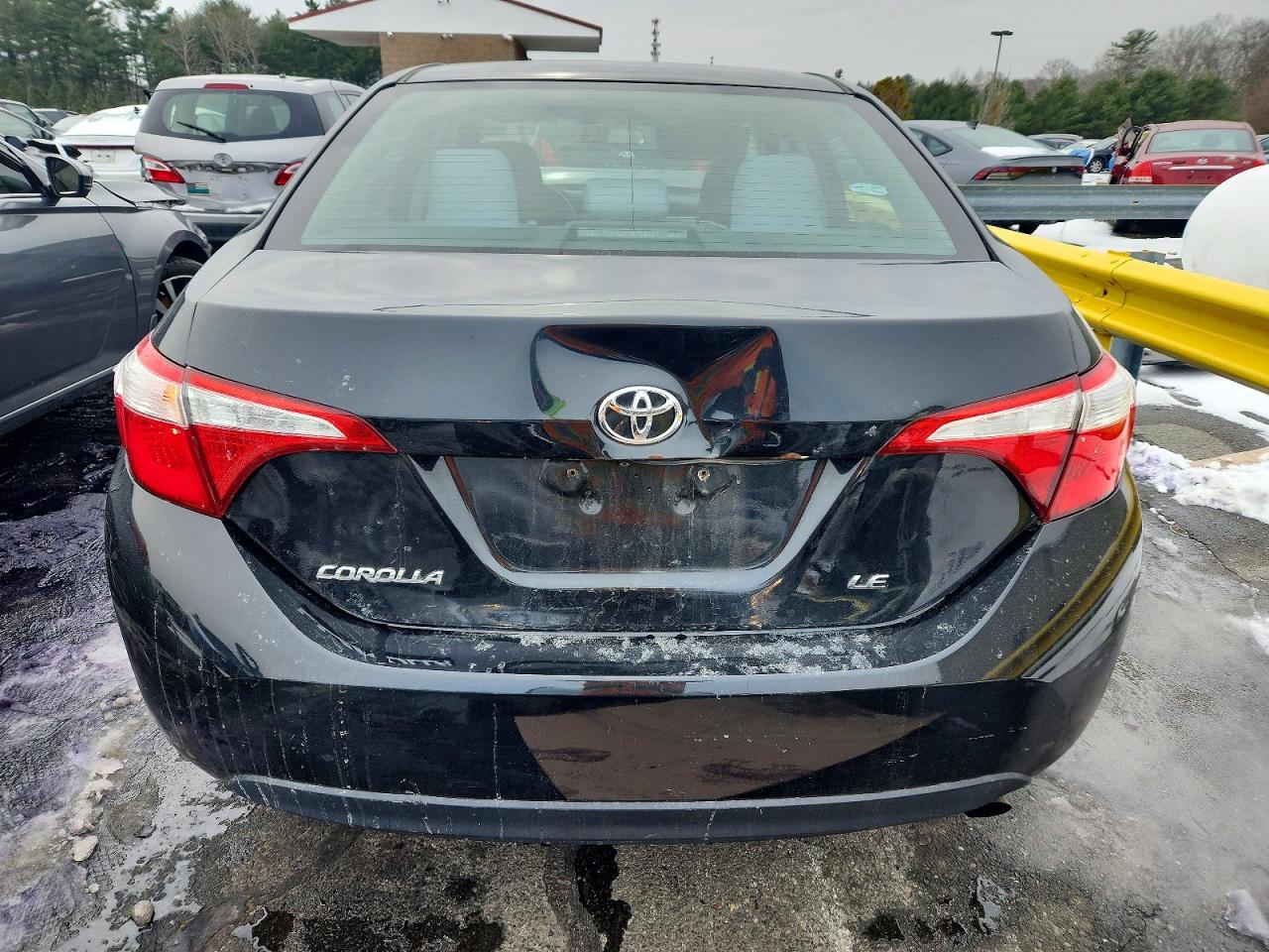 2015 TOYOTA COROLLA L photo 11