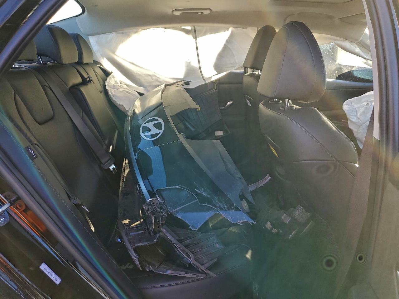 2025 HYUNDAI ELANTRA LIMITED photo 10