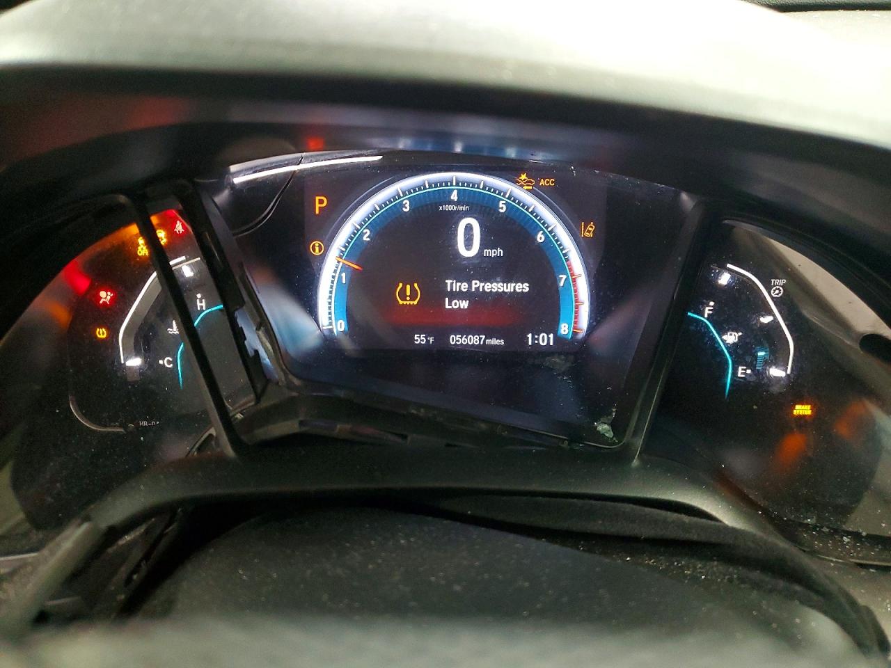2020 HONDA CIVIC LX photo 17