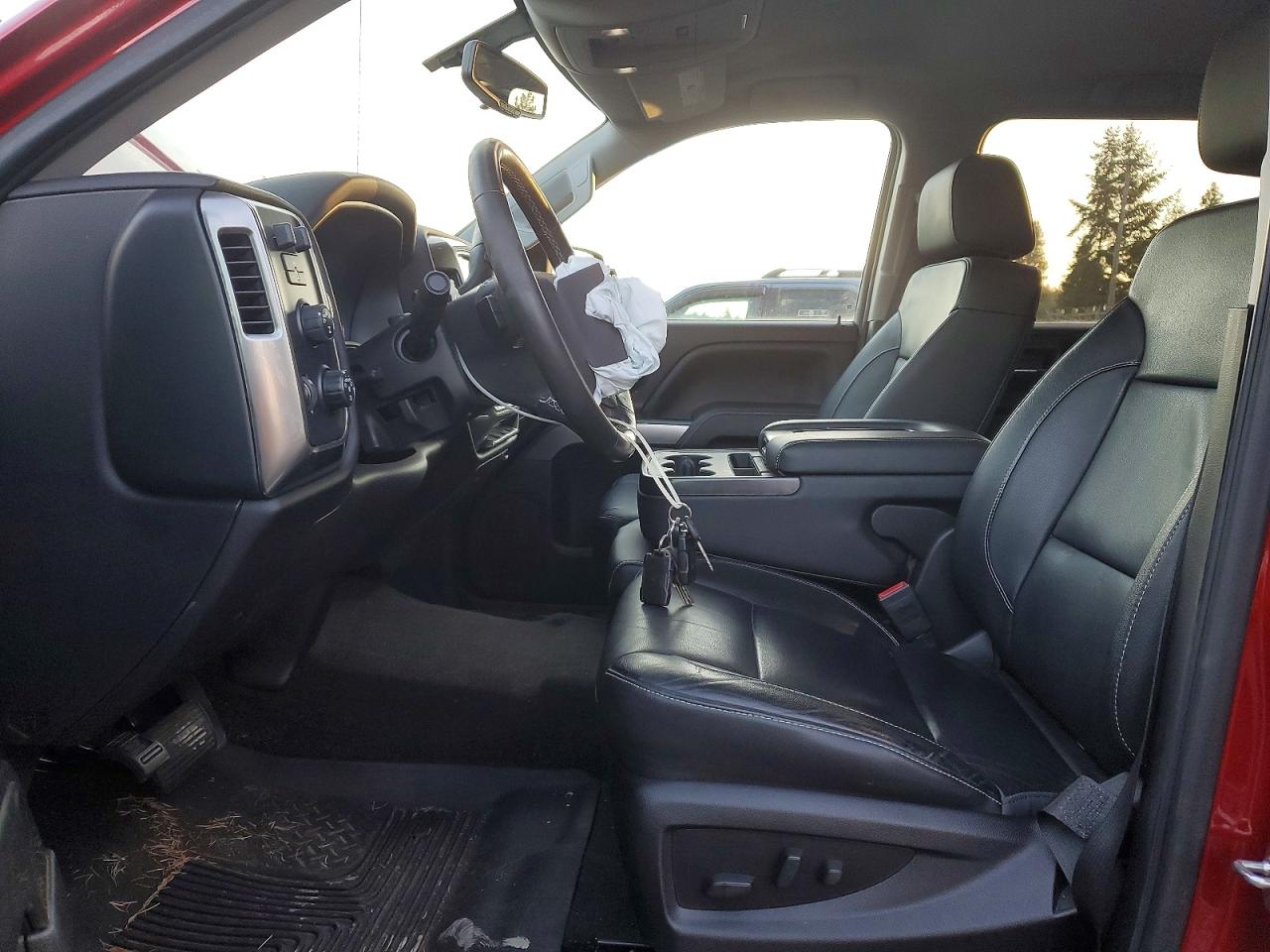 2018 CHEVROLET SILVERADO K1500 LT photo 7