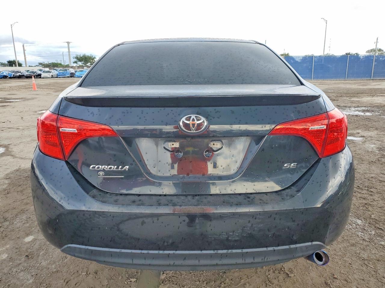 2019 TOYOTA COROLLA SE photo 6