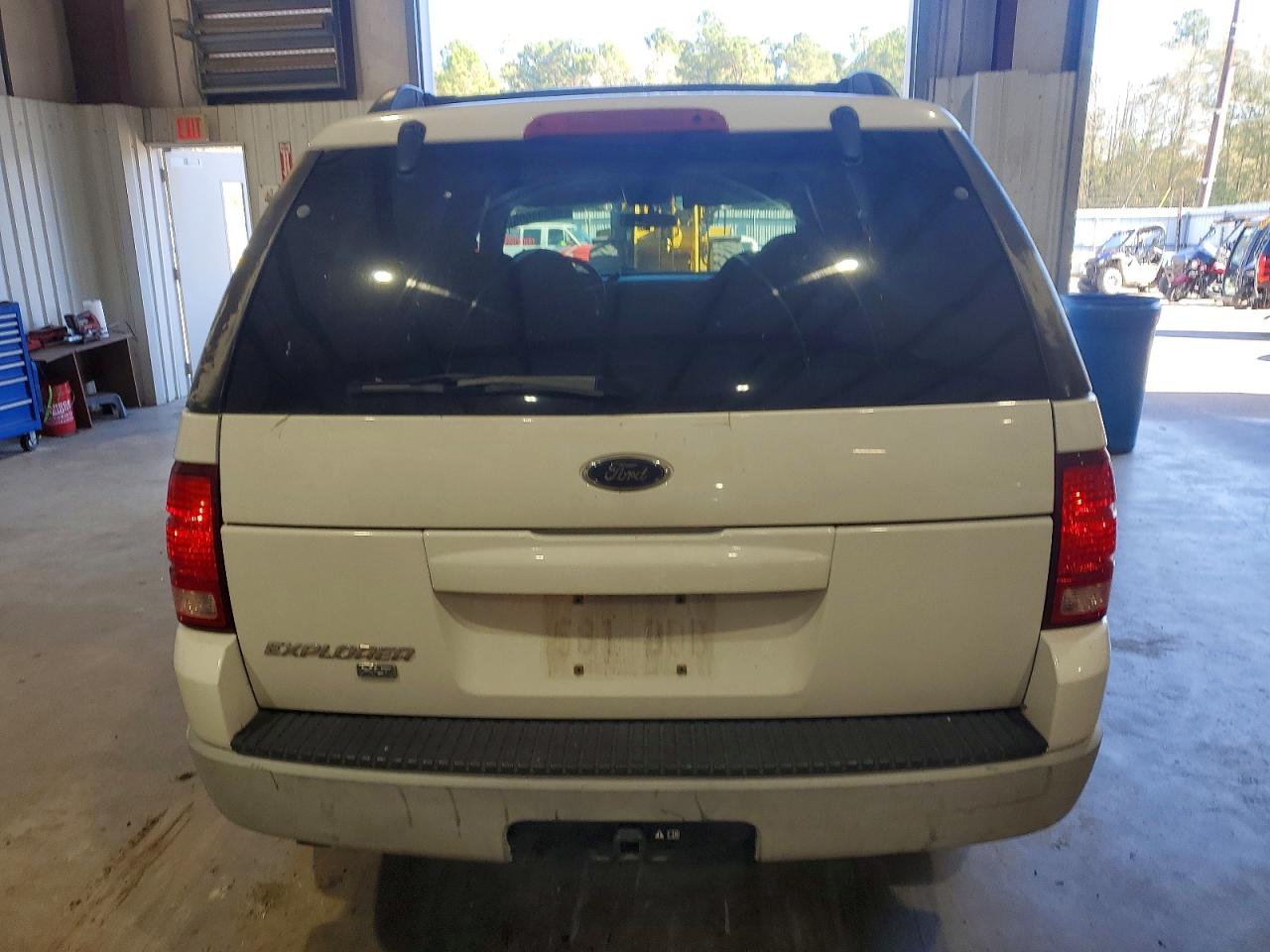 2002 FORD EXPLORER XLT photo 11