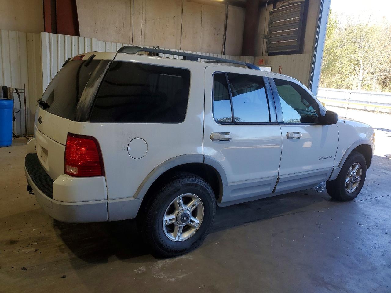 2002 FORD EXPLORER XLT photo 5