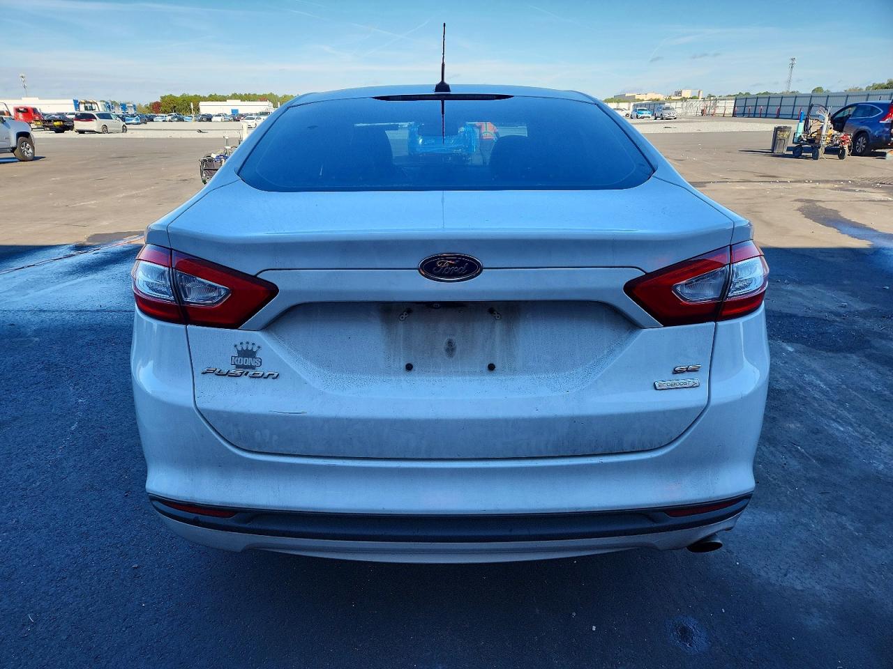 2014 FORD FUSION SE photo 11