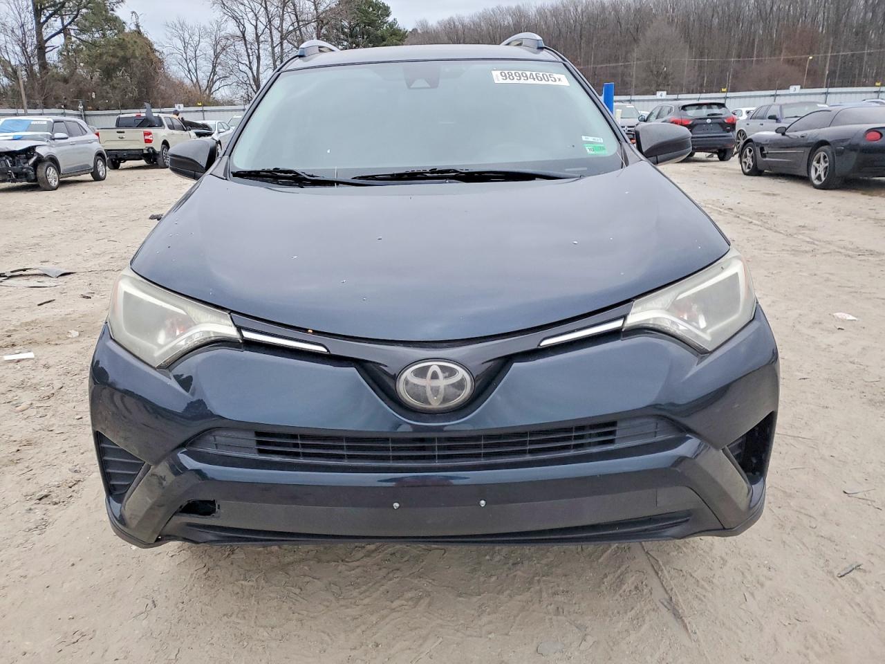 2018 TOYOTA RAV4 LE photo 5