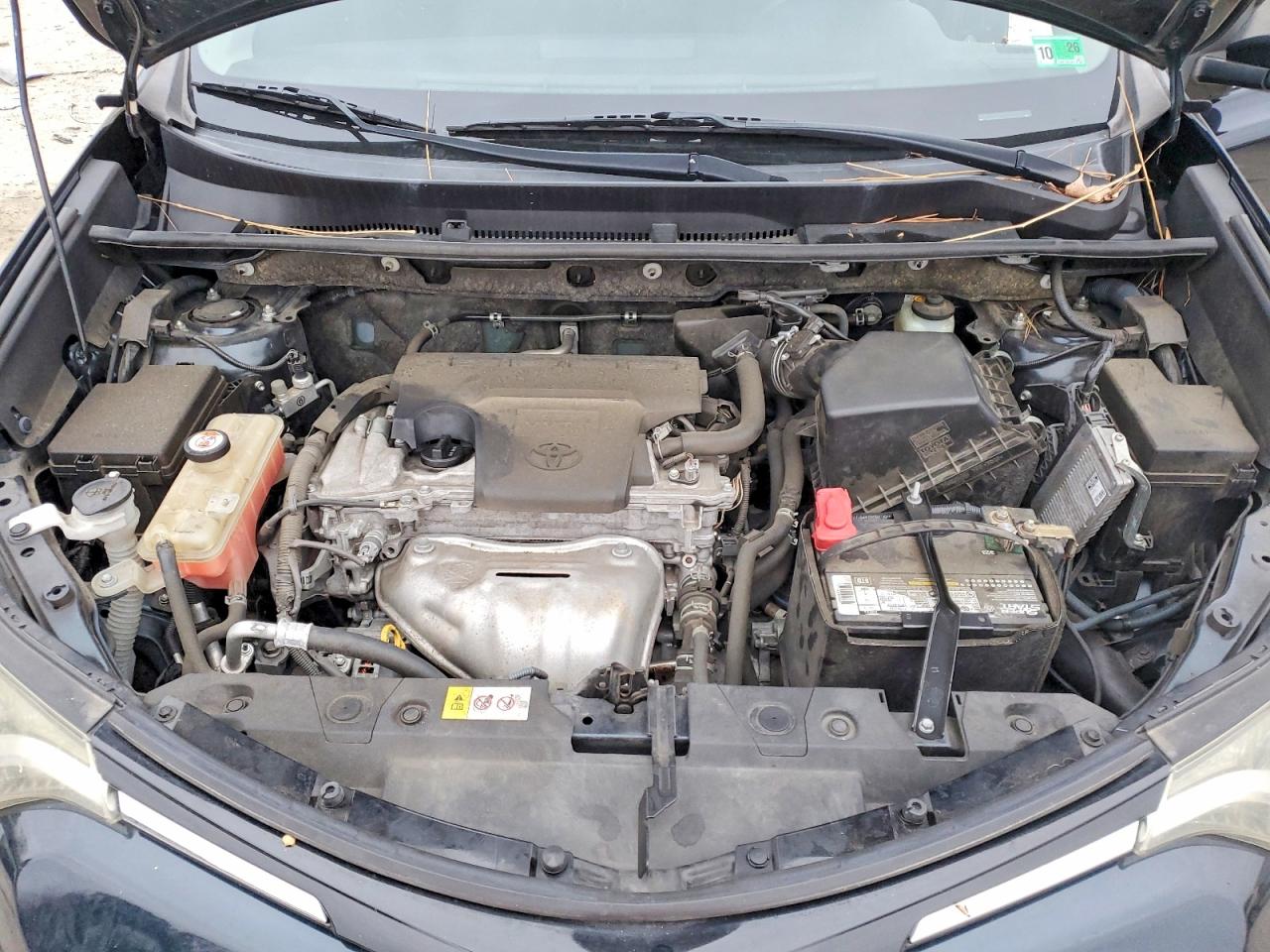 2018 TOYOTA RAV4 LE photo 12