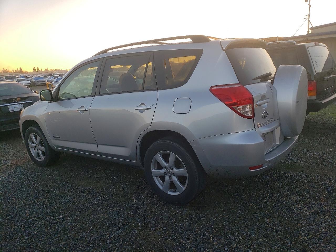 2008 TOYOTA RAV4 LIMITED photo 2