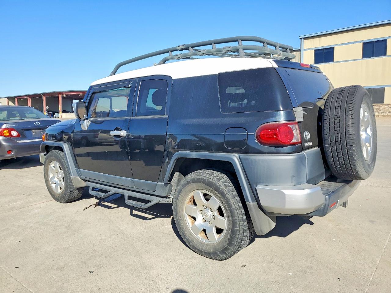 2007 TOYOTA FJ CRUISER BASE photo 2