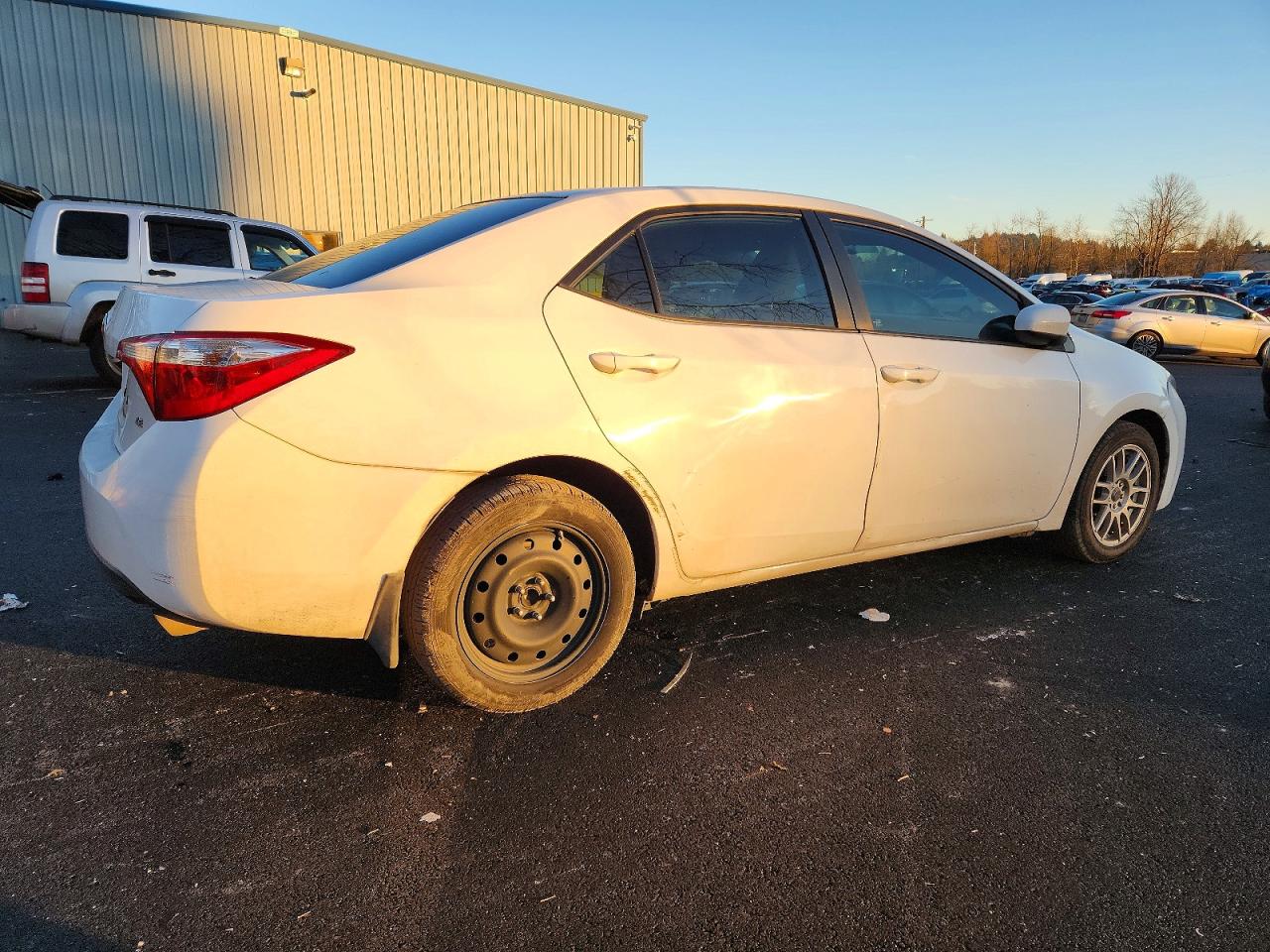 2016 TOYOTA COROLLA L photo 3