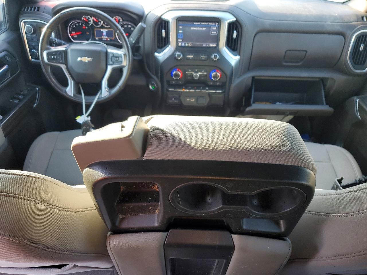 2021 CHEVROLET SILVERADO K1500 LT photo 15