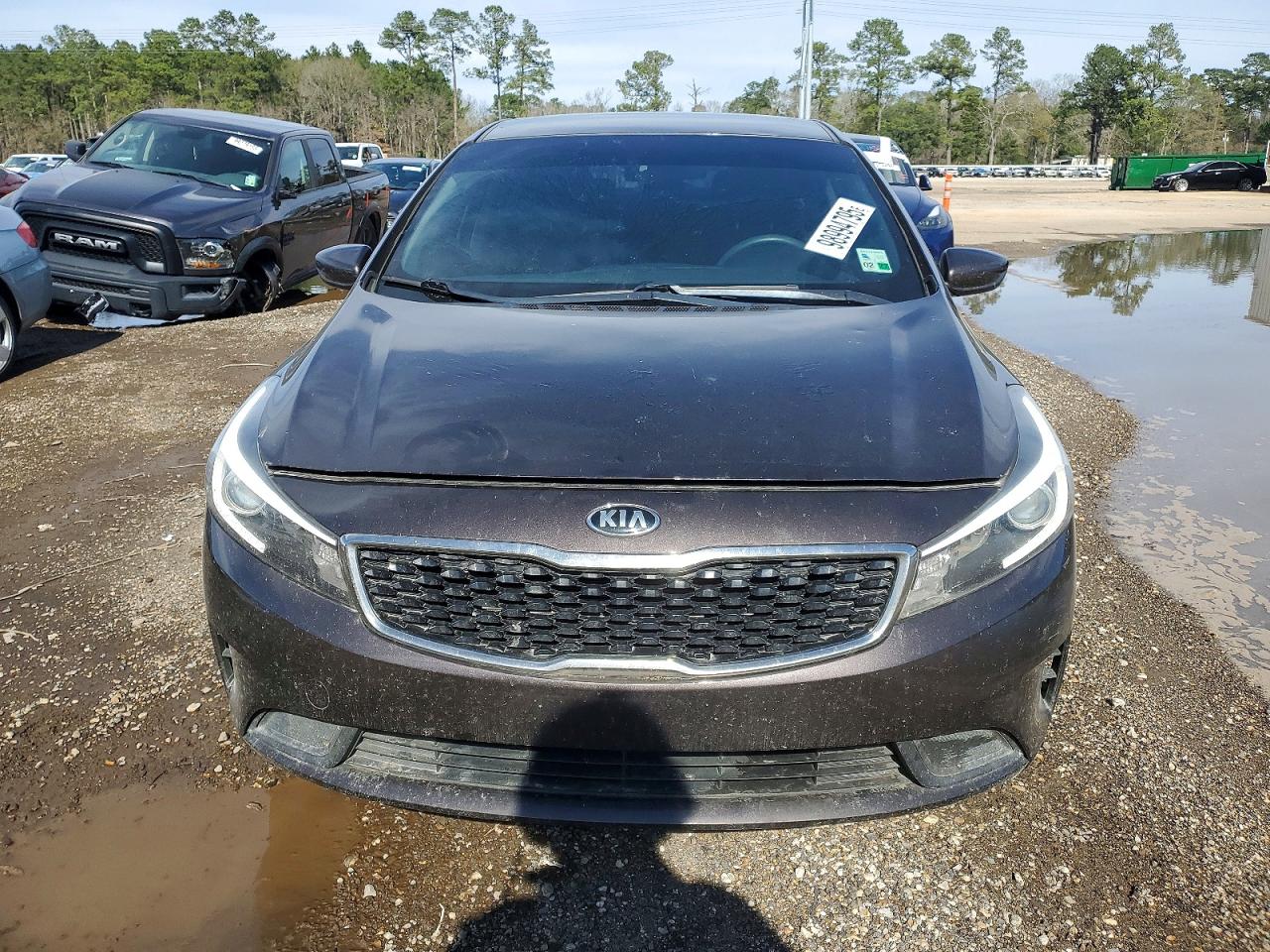 2017 KIA FORTE LX photo 5