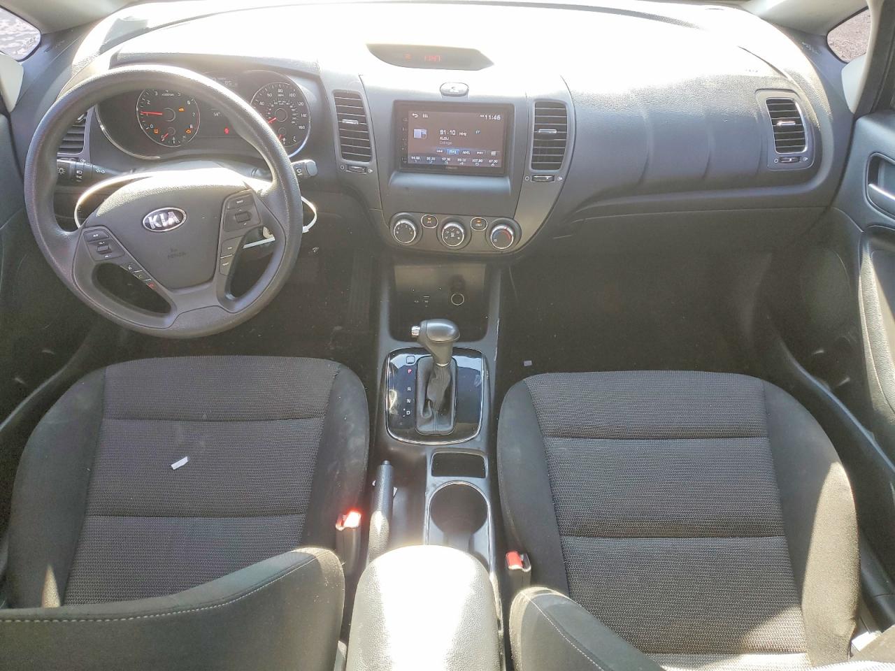 2017 KIA FORTE LX photo 8