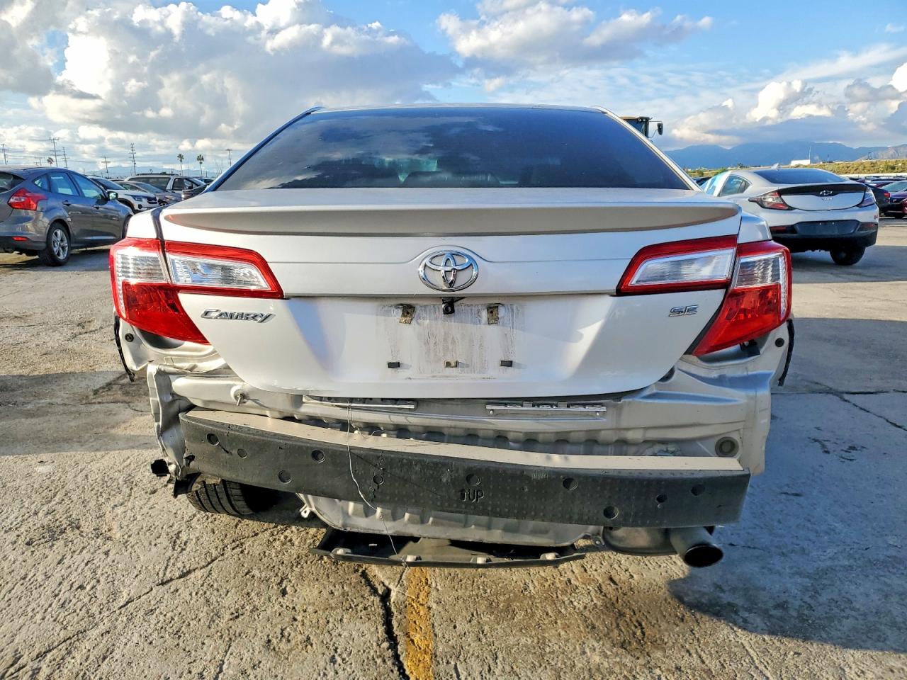 2012 TOYOTA CAMRY BASE photo 6