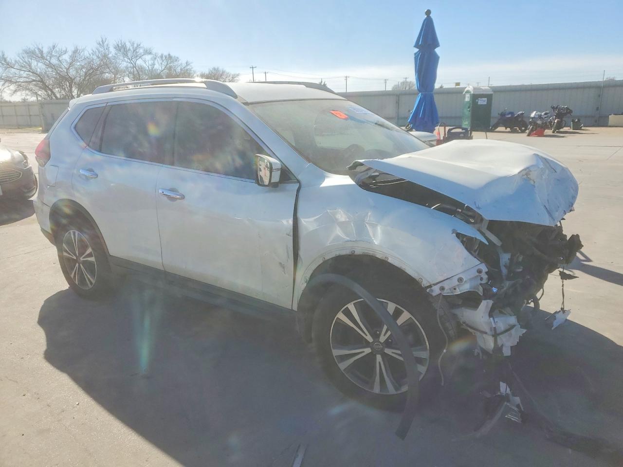 2019 NISSAN ROGUE S photo 10