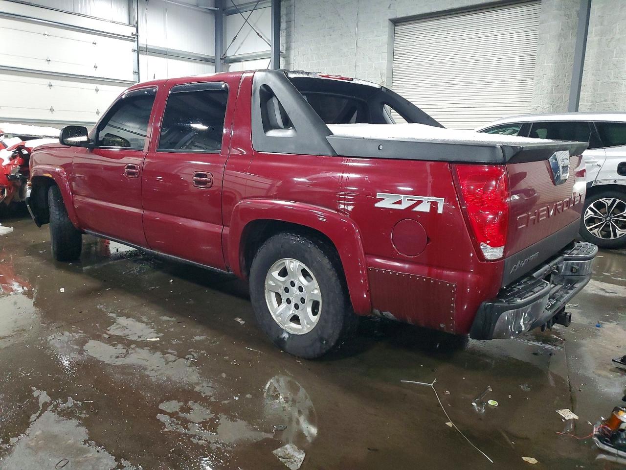 2004 CHEVROLET AVALANCHE K1500 photo 3